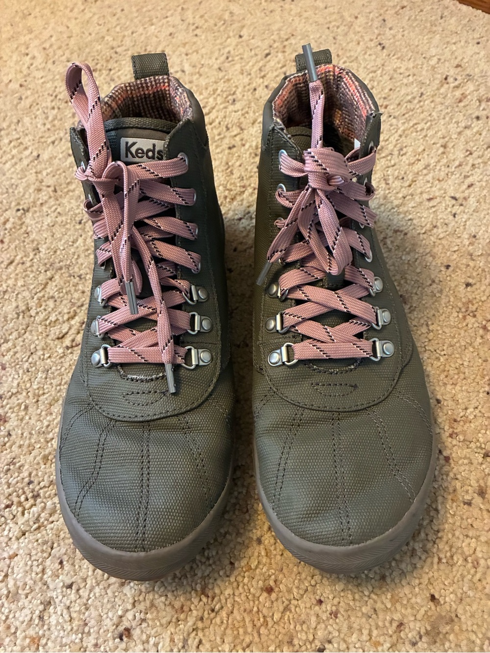 Keds Olive Green Lace-Up Women's Boots with Pink Laces